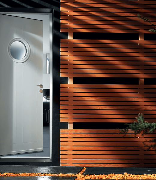 imgi_111_porte-entree-alu-hublot-moderne-solabaie-e1437732917211