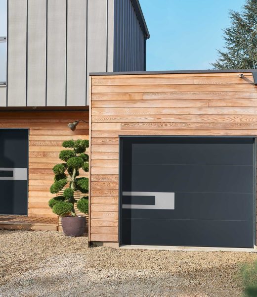 imgi_133_porte-garage-et-porte-entree-coordonnees
